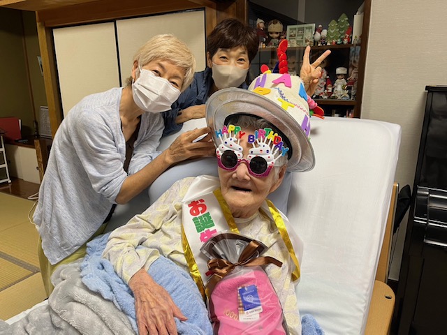 100歳おめでとうございます！